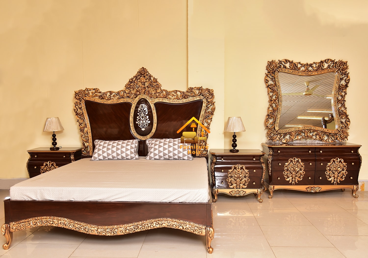 markt Arbitrage Etna Golden Crown Glossy Solid Wood Deco Bed Room Set - Furniture Holz