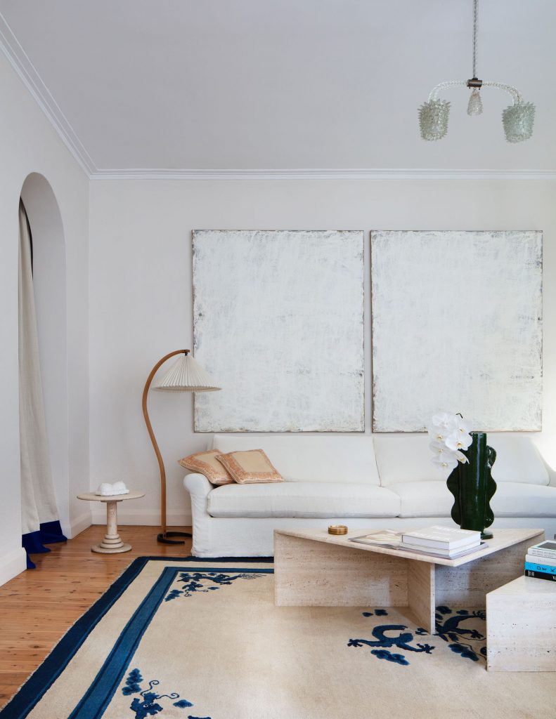 gallery-wall-decor-ideas-ap-design-house180625-ap-alex-9770-copy-copy-1649430092